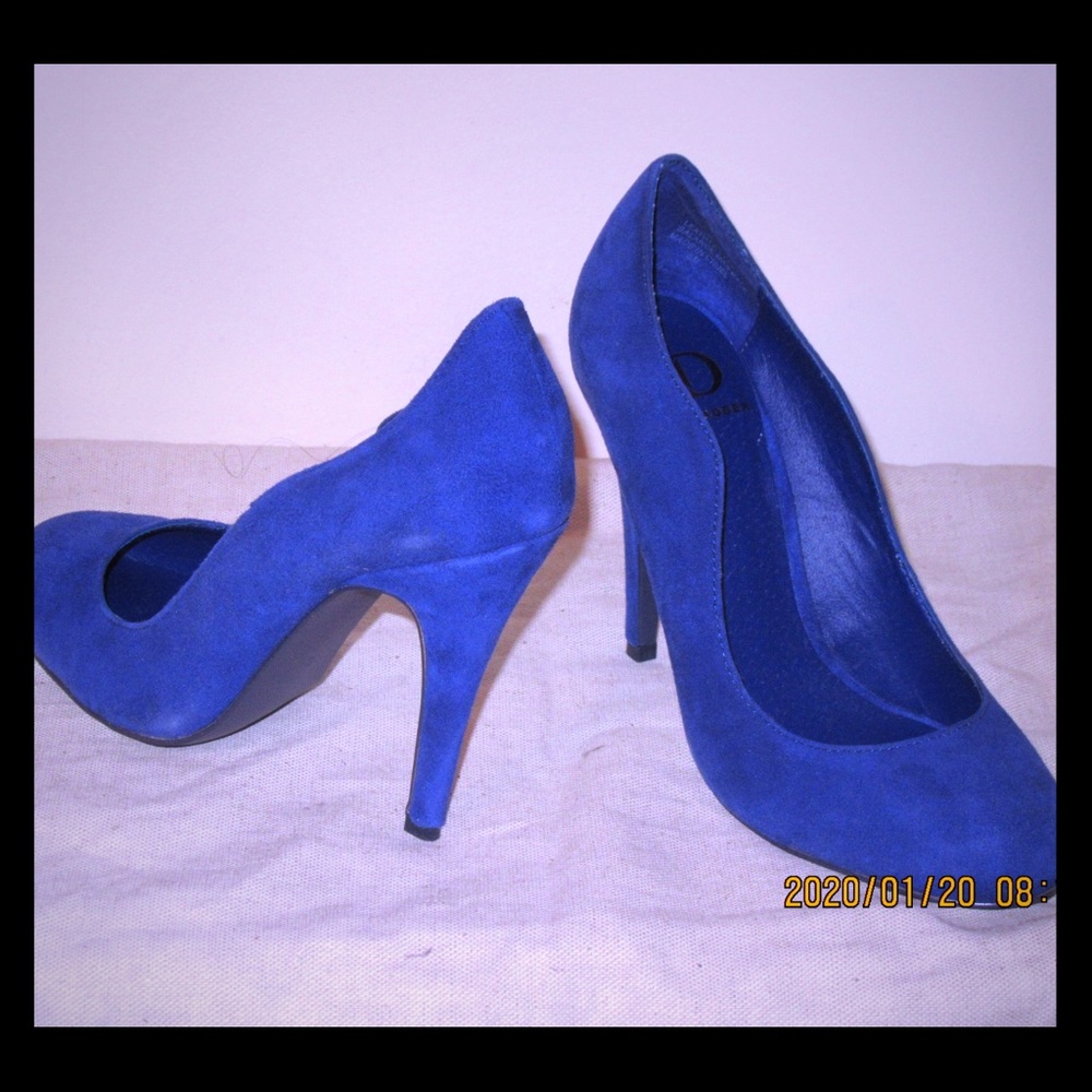 Kelsi Dagger Lillian Suede pumps